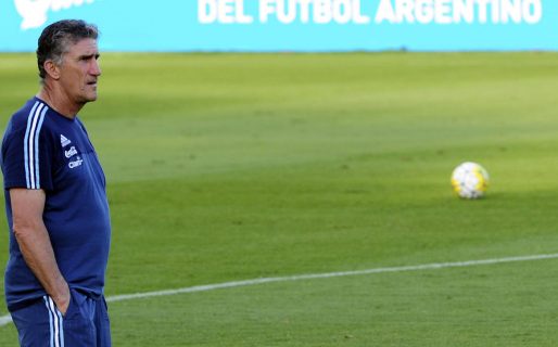 Bauza llegó a la AFA para trabajar como en un «día normal»