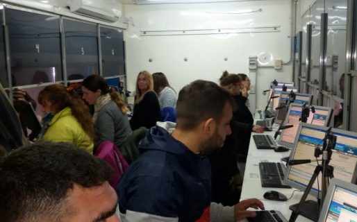 340 personas tramitaron su DNI en el primer día de trabajo del camión fábrica