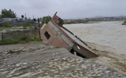 Buscan una solución habitacional para vecinos de Standart