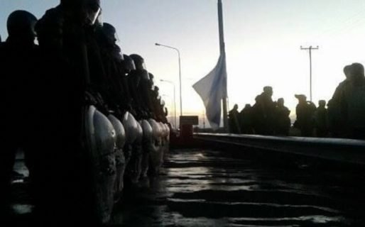 Violento desalojo de Gendarmería en Río Gallegos