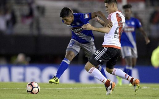 A River le bastó con un empate para pasar de ronda