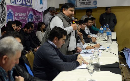 Petroleros Privados avanza en reuniones locales con YPF
