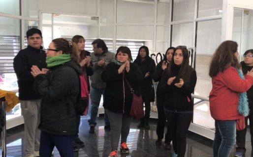 Sigue el reclamo contra el Ministerio de Familia de la Provincia