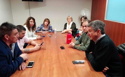 Menna, con gremios en el Valle