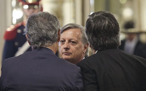 Pese a los tarifazos, descendió la producción de combustibles