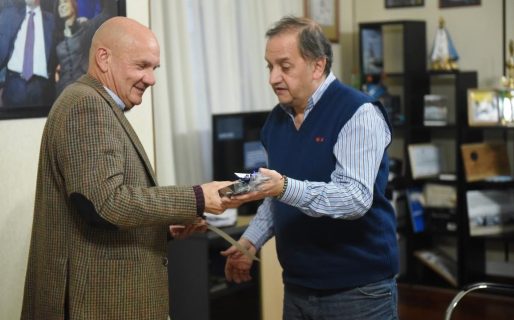 Linares recibió a científicos de la NASA y la CONAE