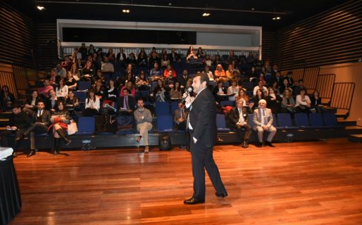 “Este tipo de Jornadas posiciona mejor a los profesionales de nuestra Universidad”