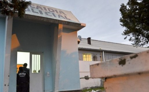 Mujeres de la Alcaidía queman un colchón y terminan en el hospital