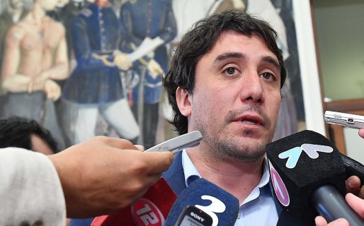 Gilardino: «Los que hoy hablan, endeudaron la provincia»