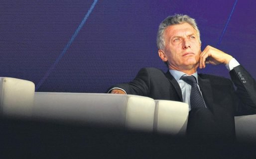 Una Justicia en off para darle una alegría a Macri