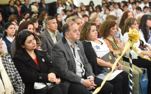 Linares: “La Escuela 34 es un orgullo por su compromiso con la educación”
