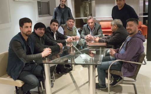 Arcioni acompañó a Petroleros en Buenos Aires