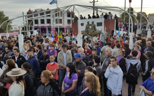 La MCR acompañó a la comunidad chilena en su día