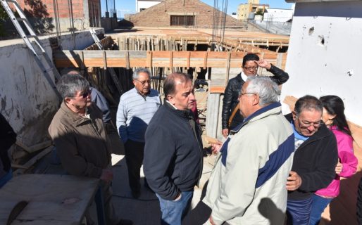 Linares garantizó acompañamiento al Centro de Jubilados Petroleros