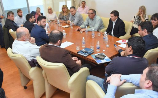En la Legislatura debaten por la crisis laboral
