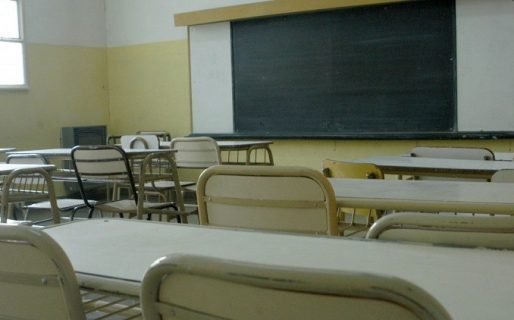 Sin clases por paro: Padres piden que intervenga la Justicia