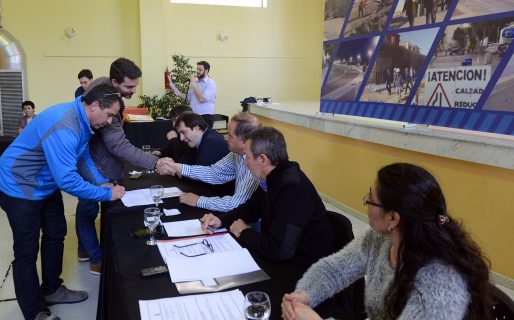 “Los vecinalistas son fundamentales para reconstruir la ciudad”