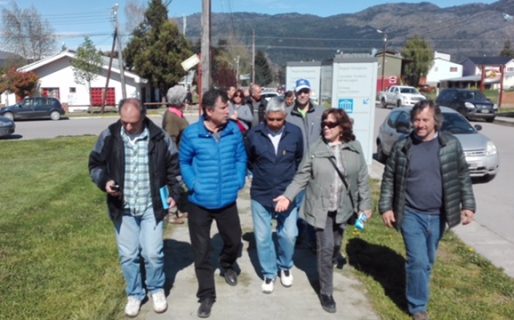 Ricardo Fueyo visitó a Cooperativas del Hoyo