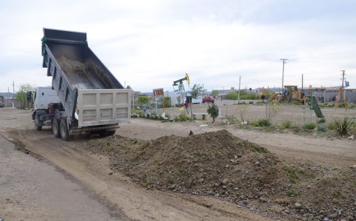 Siguen los trabajos de limpieza y remediación de calzada