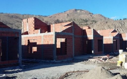 Nación recortará $ 130 millones para construir viviendas en Chubut