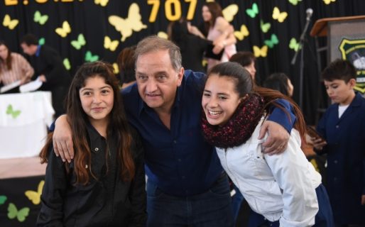 Linares: “Brindamos apoyo permanente a la educación pública”