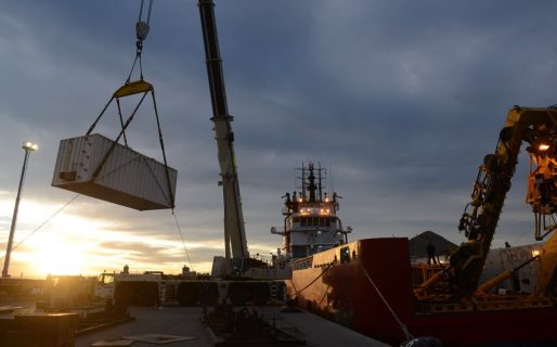 Rescate del ARA San Juan: El viento demora el operativo
