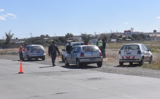 Registran 30 automovilistas con deuda en impuesto automotor