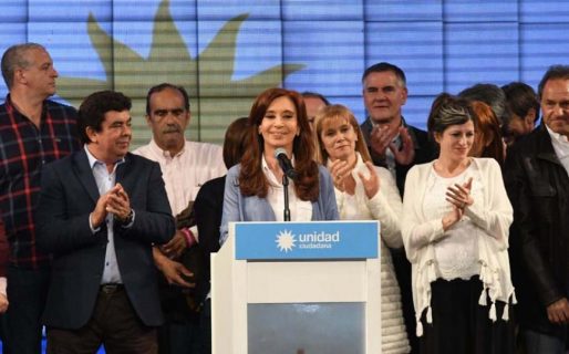 “Está en riesgo la democracia”
