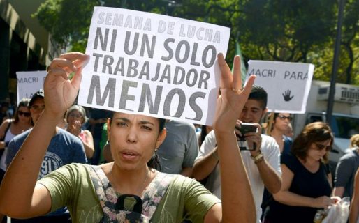 Alerta entre los estatales por un informe que promueve cesantías