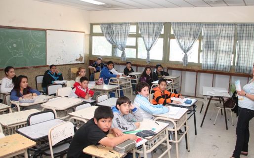 En Chubut buscan fijar un piso de 200 días de clases
