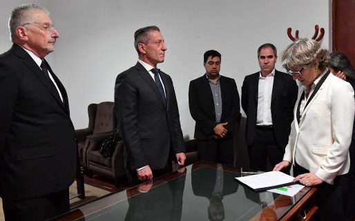 Ya suenan varios nombres para el recambio en el gabinete de Arcioni