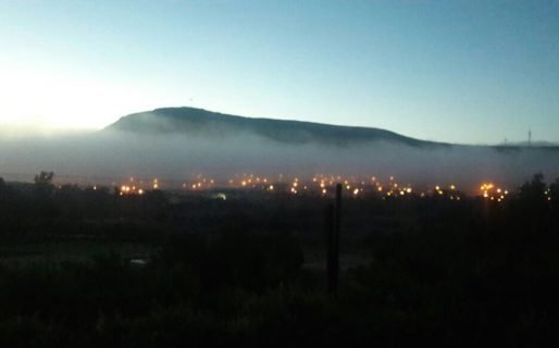 Comodoro, bajo niebla: podría llover y pronostican vientos fuertes