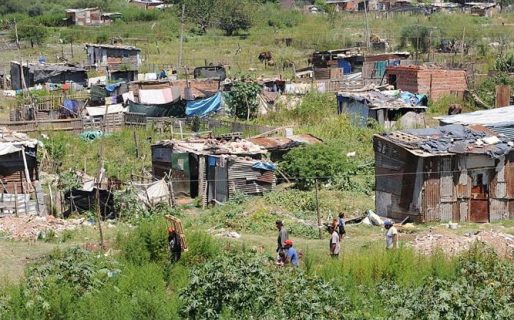 9 millones de argentinos corren riesgo de caer en la pobreza