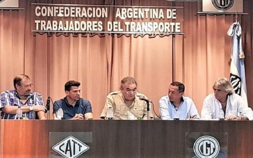 Gremios del transporte rechazaron las reformas del Gobierno