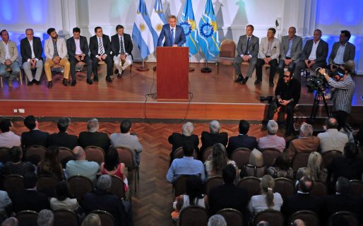 Plan de gobierno a dos años y convocatoria a todos los sectores