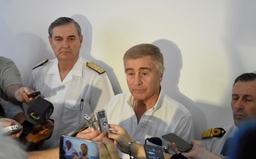 Crisis por el submarino: Se van cinco altos oficiales de la Armada