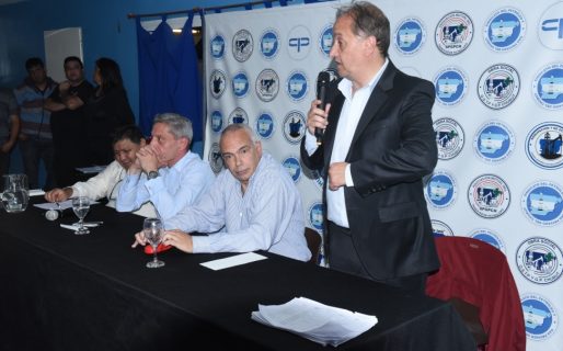 Linares: “El sindicato petrolero lucha para no resignar puestos laborales”