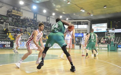 LNB: Gimnasia arrancó con un triunfo en casa