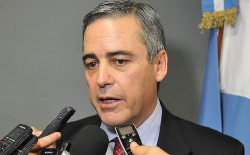 «Voy a pedir la renuncia de todo el personal político cuando ingrese»