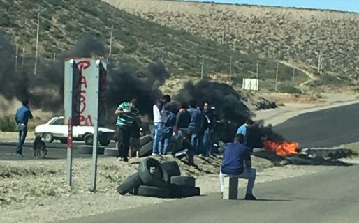 La UOCRA mantiene cortada la intersección de Ruta 3 y 26