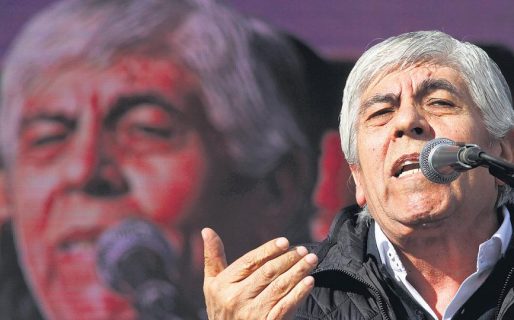 Hugo Moyano acusó al Gobierno de maniobras distractivas
