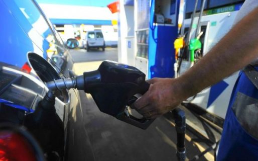 Petroleras dicen que los precios de los combustibles “están en revisión”
