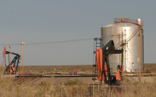 El Gobierno de Neuquén celebra la suba del crudo
