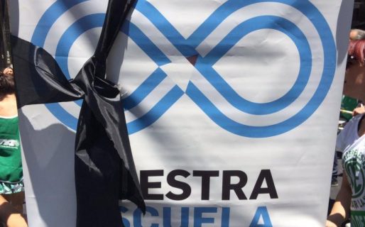 El Ministerio de Educación cerró postítulos y despidió a 900 personas