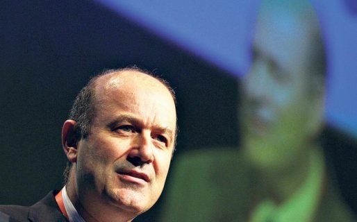 Sturzenegger también les pone techo a las paritarias