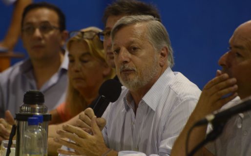 Aranguren propondrá una audiencia pública al Gobernador