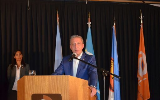 Arcioni ratificó el acompañamiento en el mantenimiento del acueducto