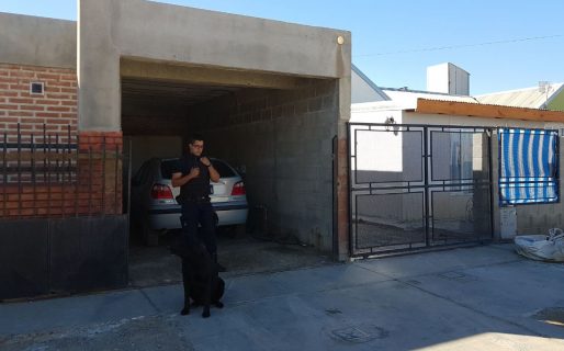 Femicidio: La mujer fue atada con un cable de acero y quemada