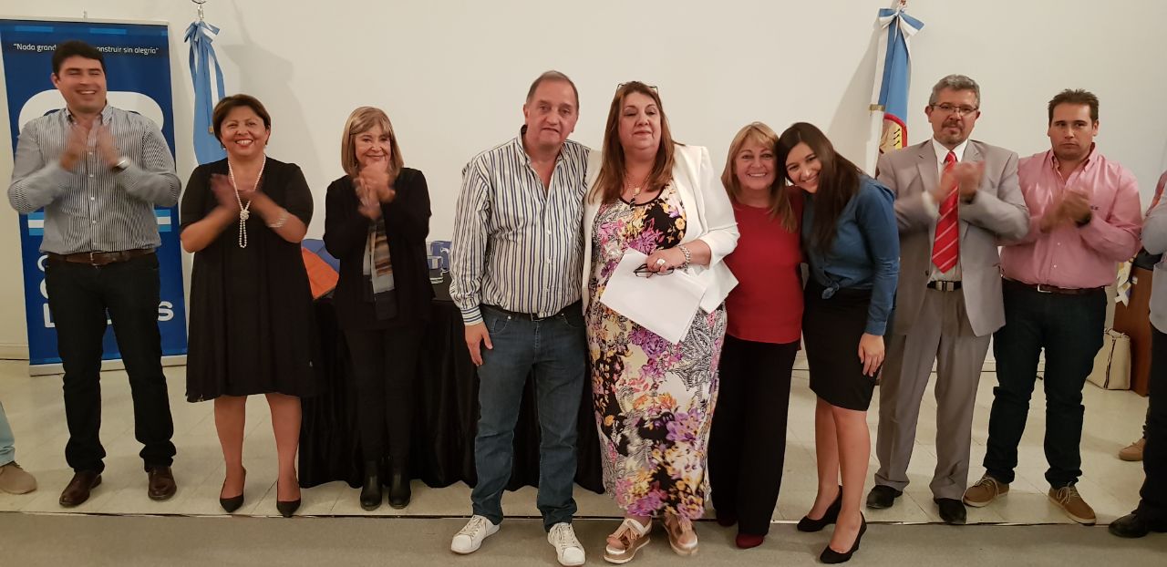 Linares: “La mujer tiene un rol fundamental en todos los órdenes de la sociedad”