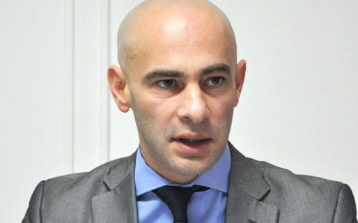 “El derecho a manifestarse no puede afectar el libre tránsito”